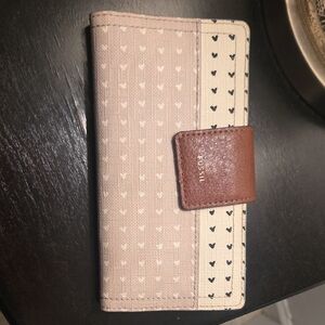 Fossil Cream and Brown Heart Pattern Wallet